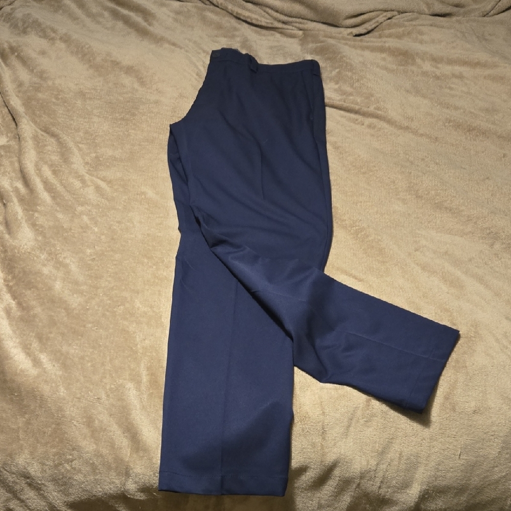 Haggar Men's 38x34 Classic Navy Trousers